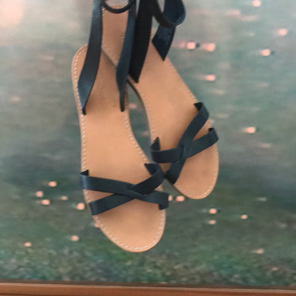 Madewell black strap ankle wrap sandals